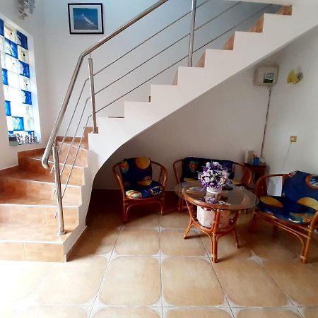 Vila Karla Западен Ефорие Екстериор снимка