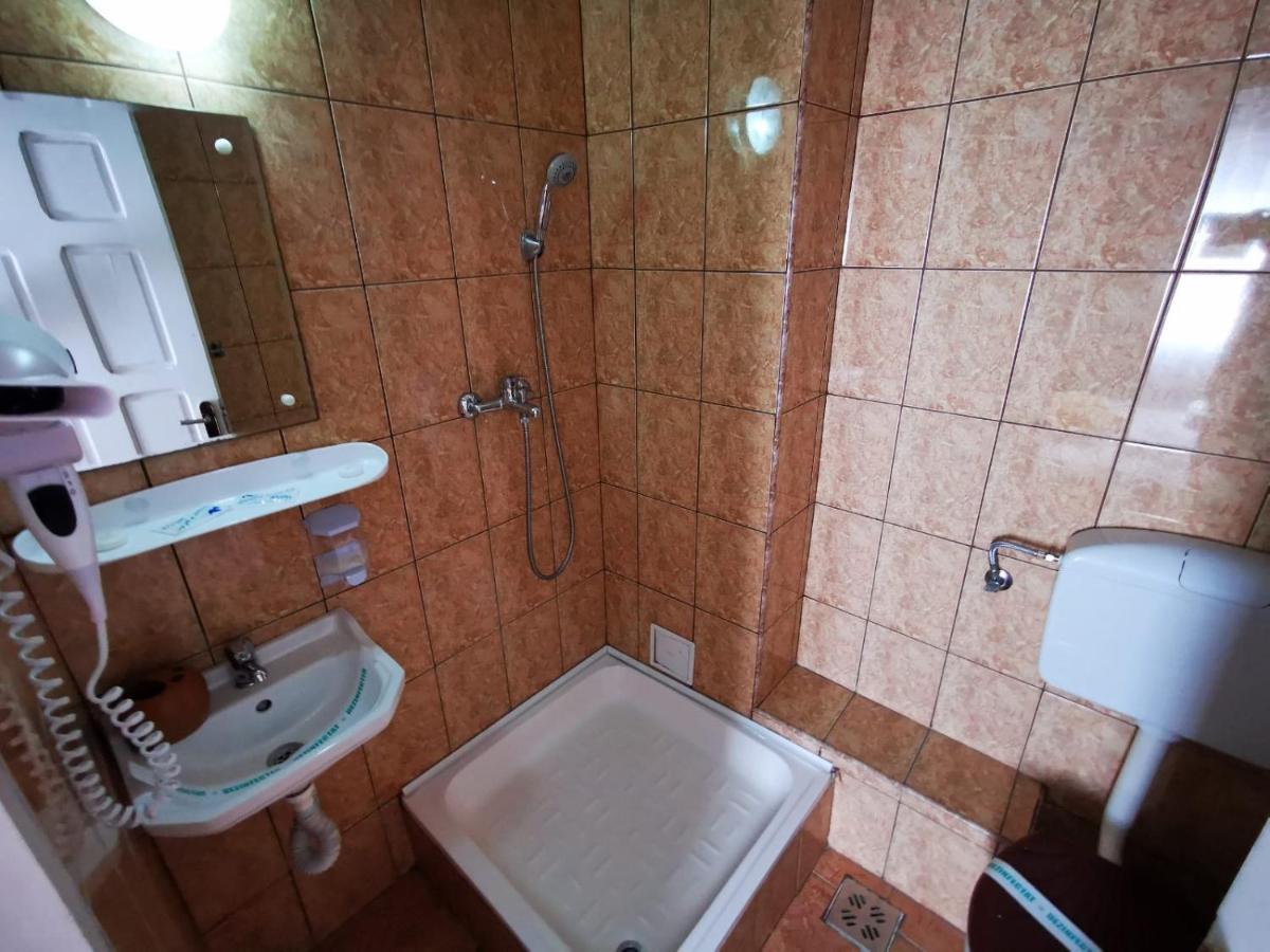 Vila Karla Западен Ефорие Екстериор снимка