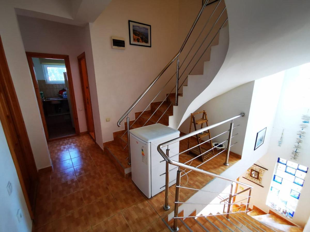 Vila Karla Западен Ефорие Екстериор снимка