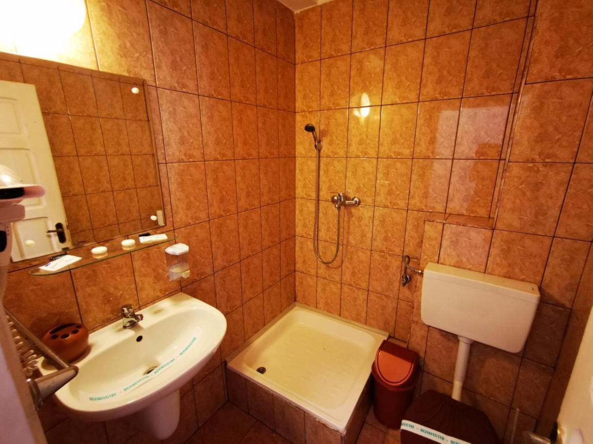 Vila Karla Западен Ефорие Екстериор снимка